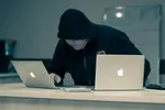 Ethische hacker waarschuwt iedereen die foto's in huis neemt: "Ben hier heel ongerust over!"