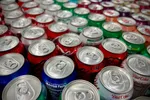 Man drinkt tien jaar lang elke dag zeven liter frisdrank, en de gevolgen zijn dramatisch