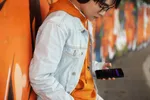 Waarom experts adviseren om je mobiele telefoon 5 minuten per dag uit te schakelen