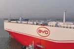 BYD onthult grootste autotransportschip ooit: plaats voor 9.200 auto’s en 20 voetbalvelden groot
