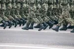 NAVO legt norm voor defensie-uitgaven op 5%: dit is de jaarlijkse kost daarvan voor Belgisch gezin