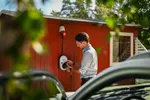 Tesla-eigenaar deelt zijn energiefactuur: zoveel kost het écht om je elektrische auto thuis op te laden