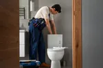 Veelvoorkomende oorzaken van een verstopte WC