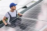 Vlaamse eigenaars van zonnepanelen lopen in de val: 'duurzaam' systeem blijkt vooral dure fabel