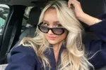 Amy Sonck poseert in een doorschijnende jurk en daar heeft het internet wel iets over te zeggen (foto's)