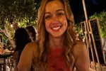 Lotte Vanwezemael is goed bezig! Ze is erg gul met bikinifoto's die ons ferm doen zweten...