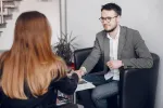 Deze fatale fout mag je nooit maken tijdens een sollicitatiegesprek: "Recruiters hebben er een hekel aan"