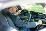 Rijden tegen 90 km/u of 120 km/u: dit is het effect op de actieradius van je elektrische auto