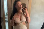 Temptation-Jolien is opnieuw verloofd: tijd voor een feestje met haar lekkerste bikini- en badpakfoto's!