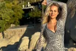 Helene gaat uit de kleren en toont nog eens waarom ze door velen de 'knapste dj van Vlaanderen' wordt genoemd (foto's)