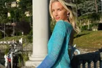 Geen idee wat er heter is: de zon of Olivia Trappeniers die haar kathedraal van een lijf showt in bikini (foto's)