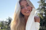 Hollandse knapperd Danique heeft bijna één miljoen volgers, en met deze snikhete bikinifoto’s mag dat geen verrassing zijn