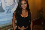 Kenza toont nog eens in bikini waarom ze één van de knapste Miss België-winnaressen van de laatste 10 jaar is (foto's)