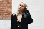 Wij presenteren u: het 'zomerlijf' van Jitske Van de Veire doorheen de jaren (in pikante bikini's en dito badpakken)