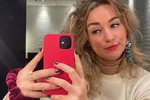 Iets voor onze Thuis- en Familiedames? Nederlandse soapactrice gaat uit de kleren voor Playboy (foto's)
