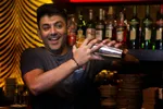 Deze geheime codes gebruiken barmannen om lekkere babes (en hun lichaamsdelen) aan te duiden