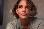 Wauw! Halle Berry (59!) toont in een strak fitnesspakje hoe geweldig ze nog in topvorm is (foto's)