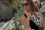 Wendy Van Wanten deelt 'intieme' bikinifoto uit de oude doos: "De tijd vliegt!"