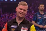 PDC schokt dartsfans met zeer drastische ingreep: "Erg triest dat we dit moeten doen"