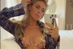 'Real Housewife' Melissa doet nog eens waar ze goed in is: haar indrukwekkende 'kroonjuwelen' etaleren! (foto's)