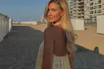 De heerlijke Celine Van Ouytsel in bikini... da's altijd smullen geblazen! (foto's)