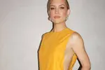 Kate Hudson bewijst nog eens in bikini dat ze een van de heetste 40'ers (bijna 50'er!) op deze planeet is (foto's)
