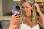 Ex-Miss België Virginie Claes is nog steeds een échte tijger... Zeker als ze zich toont in bikini! (foto's)