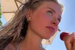 Hollandse tijger Danique showt haar goddelijke lichaam in bikini: "Show some mercy!" (foto's)