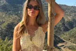 Bloedmooie ex-Miss België Justine De Jonckheere in lingerie én doorschijnende outfits... da's toch een beeld dat blijft hangen!