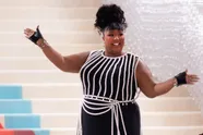 Zangeres Lizzo pakt uit met een zeer gewaagde close-up foto van haar achterwerk