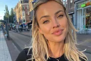 Kersverse mama en dj-babe Lotte Feyen verbaast fans in bikini: "Amai, wat een lijntje al!" (foto's)