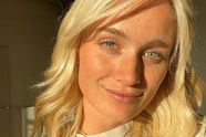 'Baywatch-babe' Julie Vermeire doet de Zwitsers blozen in rood badpak (foto's)
