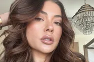 Fans smeken voor wens nadat (schatrijke) UFC-ring girl Celeste zich verkleedt als wulpse geest (foto’s)