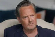 Friends-acteur Matthew Perry (54) onverwacht overleden na verdronken te zijn in jacuzzi