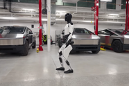 Tesla onthult nieuwe versie van hun robot, die kan dansen en eieren hanteren zonder ze te breken