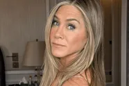 Jennifer Aniston blies 55 kaarsjes uit... Tijd voor een feestje met haar heetste kiekjes!