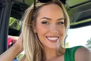 Paige Spiranac 'perfecte vrouw' gedoopt nadat ze haar 'golfballetjes' laat stuiteren in s*xy bodysuit