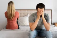 "Mijn vrouw bouwde een se.kskelder en is geobsedeerd door pikante speeltjes. Ik lijk wel een reserveonderdeel!"