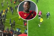 Rode Duivel Michy Batshuayi transformeert in Jean-Claude Van Damme bij zotte taferelen in Turks voetbal
