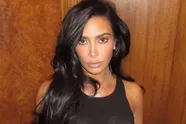 Kim K. vindt het recept om het internet te breken: zon, zee en... een nat T-shirt (foto's)