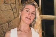 Voormalig Wimbledon-finaliste Genie Bouchard maakt de supermarkt onveilig... in haar bh (video)