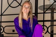 Red Flame Tessa Wullaert verruilt haar voetbaltenue voor een zelfontworpen bikini (foto's)