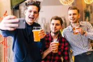 Als je wekelijks dit aantal glazen alcohol nuttigt, ben je officieel een zatlap