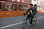 Belgisch fietsenmerk zwaar onder vuur in Nederland door 'race-app': "Absurd en onverantwoord!"