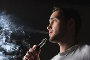 Heftige simulatie toont wat er echt met je lichaam gebeurt wanneer je rook van een e-sigaret inhaleert