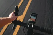 Populaire sportapps niet helemaal zonder gevaar voor fietsers: "Je bent een aantrekkelijk doelwit"