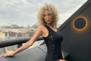 Vlaams topmodel Rose Bertram toont in bikini waarom ze 1 miljoen (!) volgers heeft (foto's)