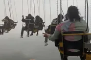 Pretparkbezoekers bengelen op 74 meter hoogte wanneer attractie in Six Flags het begeeft
