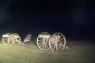 Huiveringwekkende beelden lijken 'spooksoldaten' te laten zien die de weg oversteken in Gettysburg
