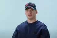 Max Verstappen vloekt tijdens persconferentie en krijgt bijzondere straf: "We zijn geen rappers!"